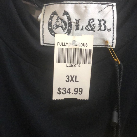 Plus size Aztec Top - Picture 3 of 3